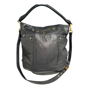 Marc by Marc Jacobs Preppy Sia Umhängetasche - Schwarze Leder-Hobo-Schultertasche - Vergoldete Hardware - Ausgezeichneter Zustand