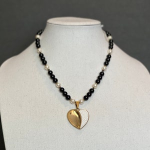 Black & Pearl Glass Bead Necklace with Vintage Gold Toned Heart Pendant, Vintage style necklace, Heart Pendant Necklace