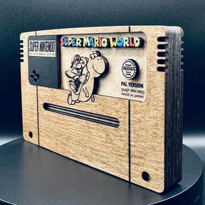 スーパーマリオワールド - 木製カートリッジ | SNES | 手作り - ゲーム用装飾