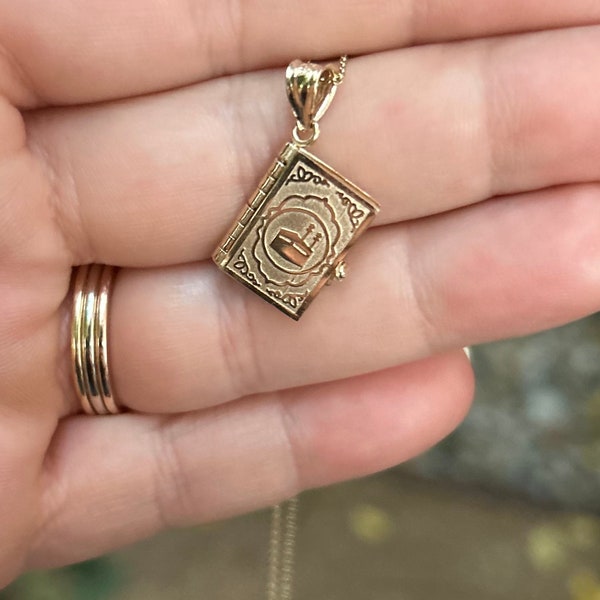 Quran Pendant,book,Islamic Charm,alfatihah,Prayer Pendant,Religious Pendant,Gift Charm,Gift for Her,Available Solid Gold And Sterling Silver