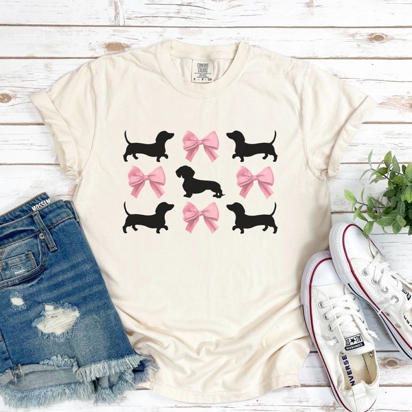 Dachshund Shirt Weiner Dog Gifts Preppy Clothes Dachshund Gifts Comfort Colors® Dog Mom Gift Preppy Stuff Gifts for Dog Lovers