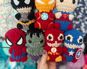 Itty Bitty Super Hero’s Crochet Pattern. amigurumi
