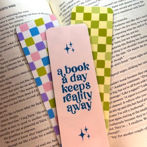 Laminated Bookmark, Book lovers, Gift for book lovers, Bookmark, Handmade Bookmark, Aesthetic Bookmark