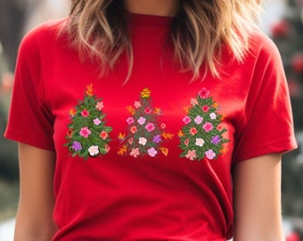 Tropical Christmas Tree with Hibiscus Flowers Shirt, Hawaii Lover Gift, Floral Tee, Teacher Appreciation Gift, Xmas Vibes T shirt, Mom gift