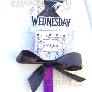 Cioccolatino su stecco Mercoledì Addams personalizzato pezzi 8 segnaposto party decorazione sweet table regalo cadeau festa