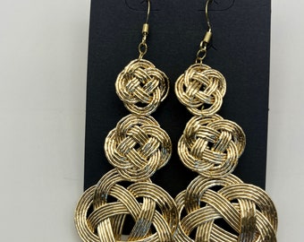 Dangle earrings | Japanese jewelry | Knot | Handmade jewelry | Gift for her | Metallic shiny cord