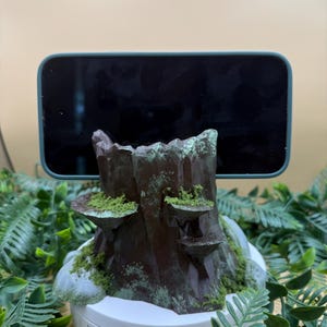 Tree Stump Holder, Console Controller Holder Display, PlayStation/Xbox/Switch