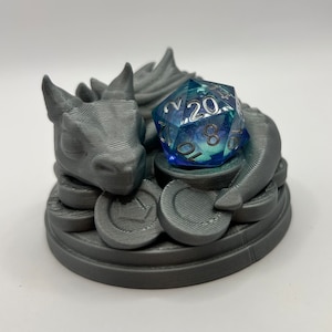 ダイス ガーディアン & ボックス、3D プリント、手描きオプション。D20 ゲームやダイス、RPG などに最適です。