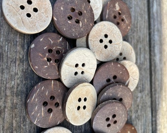 SET OF 10 PIECES, Natural coconut buttons, Size: 20mm