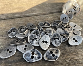 SET OF 5 PIECES, Asymmetric buttons, silver colored buttons, Size: 20mm