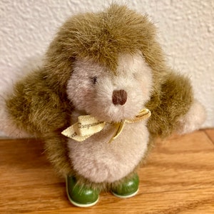 Vintage Country Companions hedgehog plush toy from England, 1990s