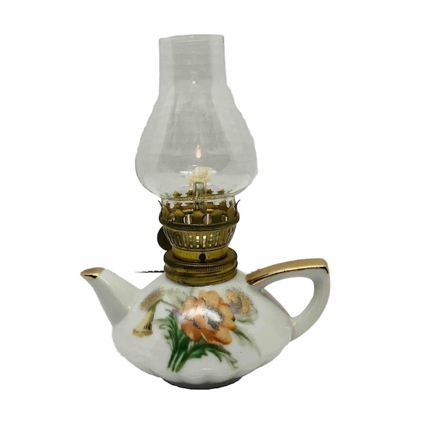 Vintage Small Genie Lamp Lantern Glass Kerosene Globe & Wick Made in Japan