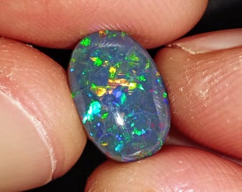 Magnifique Opale noire Australienne