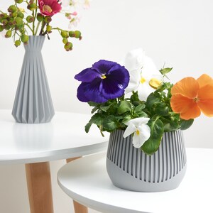 nordic pot
nordic style pot
home decor pot
scandinavian  plants pot
indoor pot
flower pot
decorative pot
plants planter
fuchsia pot
grey pot