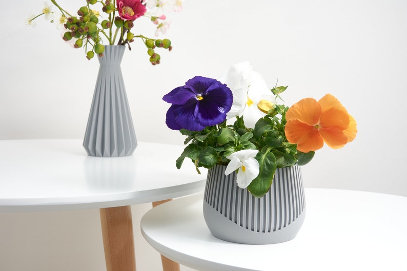 nordic pot
nordic style pot
home decor pot
scandinavian  plants pot
indoor pot
flower pot
decorative pot
plants planter
grey pot