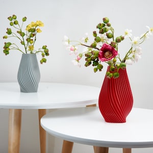 decorated  vase
flower vase
flower ornament
nordic style vase
ribbed vase
red vase
home decor