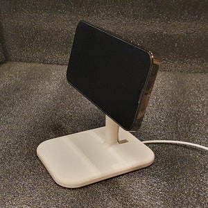 Magsafe holder / stand for Apple iPhone for new standby mode image 1