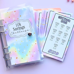 Carpeta de presupuesto para el reto de ahorro de 10.000 (10.000) en tonos pastel, sistema de sobres de efectivo A6 con rastreadores laminados.