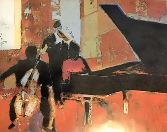 Może przedstawiać: Malowidło przedstawiające zespół jazzowy grający w pokoju z czerwono-pomarańczowym tłem. Zespół składa się z pianisty, wiolonczelisty i saksofonisty. Pianista gra na czarnym fortepianie, wiolonczelista gra na wiolonczeli, a saksofonista gra na saksofonie.