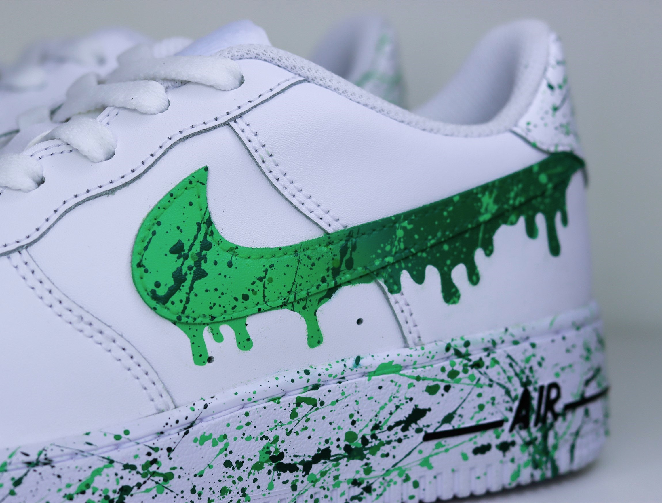 Nike Air Force 1 'kelly Green Drip' Splatters Custom Sneakers for Women ...