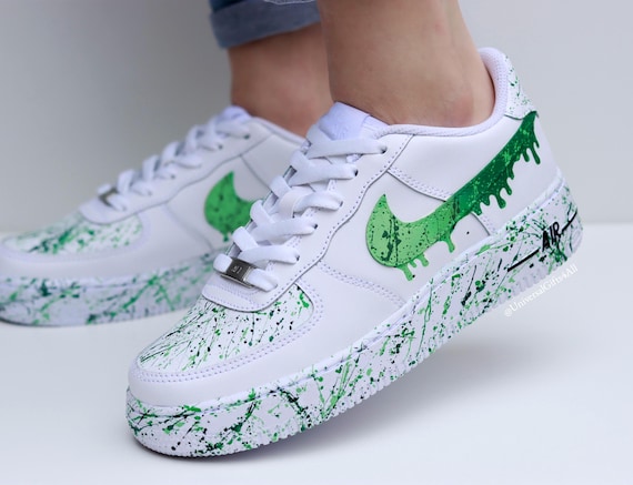 kelly green sneakers nike