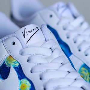 Starry Night - Van Gogh customized sneakers Nike AF1, sneakers voor haar en hem air force 1 blauwe artistieke schoenen, ultiem verjaardagscadeau, swirls vincent op een witte sneaker, sterrenhemel en galaxy