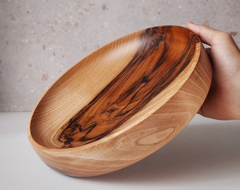 Spanish Walnut Wood Bowl, Fruit bowl, Decoration bowl, Unique handmade and high quality Homeware, Natural Wood