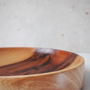 Spanish Walnut Wood Bowl, Fruit bowl, Decoration bowl, Unique handmade and high quality Homeware, Natural Wood image 5