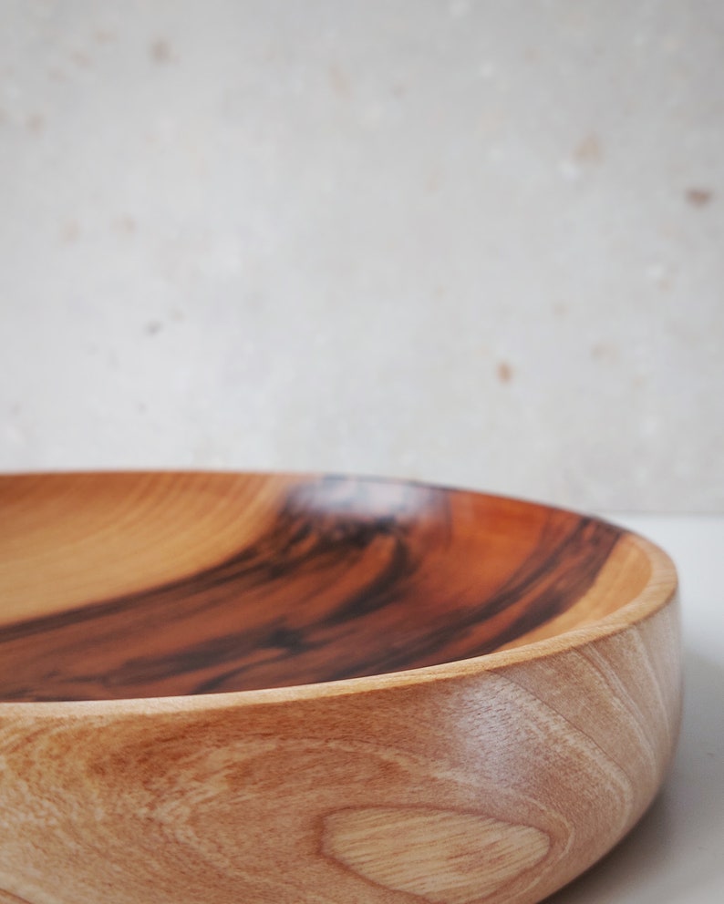 Spanish Walnut Wood Bowl, Fruit bowl, Decoration bowl, Unique handmade and high quality Homeware, Natural Wood image 5