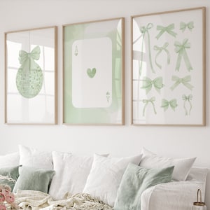 Saliegroene strikken print set van 3, trendy preppy poster, decor college appartement, girly muurkunst, groene esthetische print, speelkaarten print