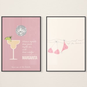 Meet Me at The Beach Print Set of 2, Modny różowy bar Cart Wall Decor, Disco Ball Cowgirl Print, Wystrój domu na plaży, Margarita Cocktail Prints