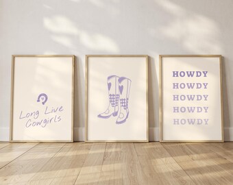 Wilder Westen Lavendel Preppy Cowgirl 3-teilige Wandkunst Kokette Schleife Cowgirl Hand gezeichnete Stiefel Druck Es lebe die Cowgirls Digitaldruck Howdy Druck