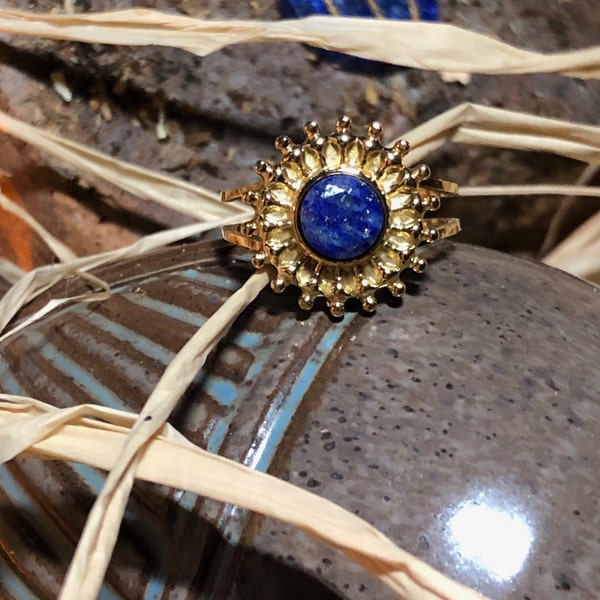 Bague soleil en lapis-lazuli réglable