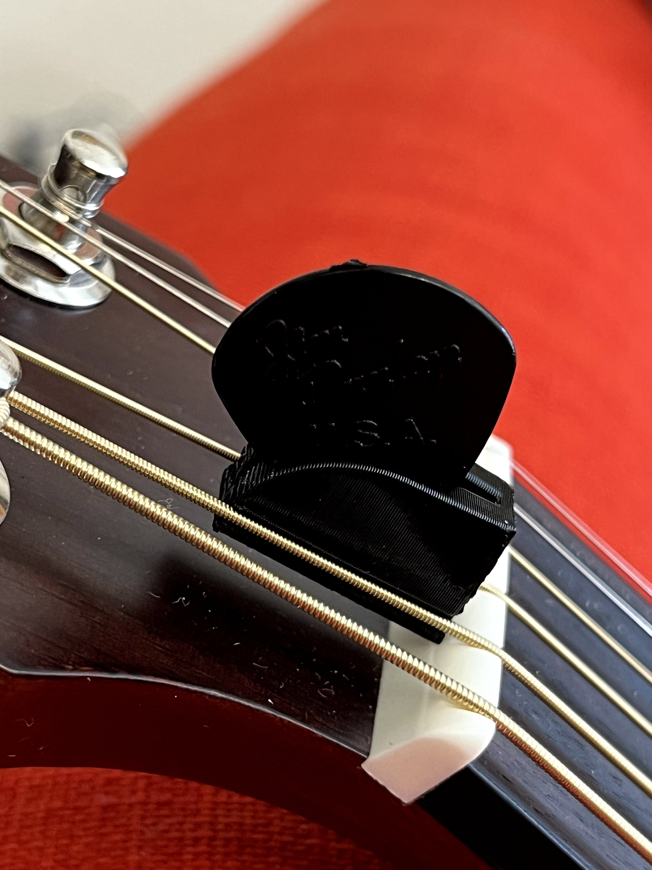Guitar Pick Holder – The PickClip for Easy Access and Storage