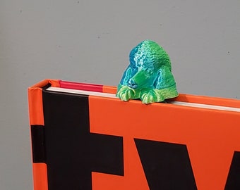 Peeking Poodle 3D Printed Bookmark. Custom Colors Available.