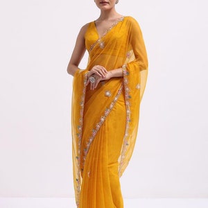 Gelb Organza 3D Pailletten Saree Haldi Zeremonie Saree Ehe Saree Braut Haldi Saree für Braut Saree für Brautjungfer Saree für Geschenk Saree