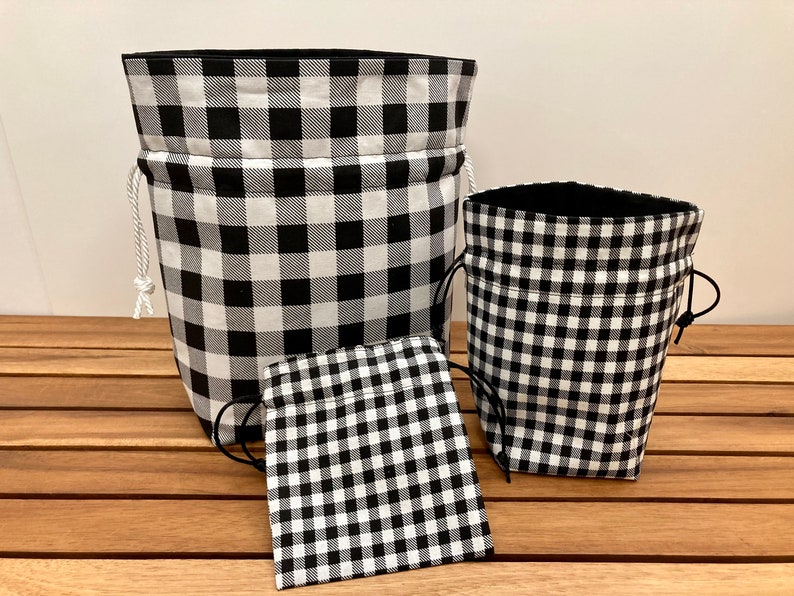 Black Checkered Gift Bags Reusable Black and White Fabric Drawstring Pouch Decorative Gift Bag image 3