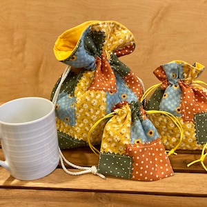 Herbst Patchwork Kordelzug Taschen | Herbst Party Favor behandelt Taschen | Wiederverwendbarer Stoffbeutel mit Kordelzug | Dekorative Geschenktüte