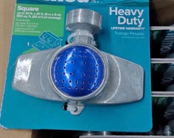 Aspersor fijo de metal con patrón cuadrado azul Gilmour 876S
