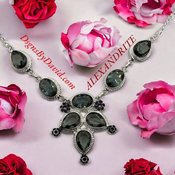 Stylish ALEXANDRITE Necklace