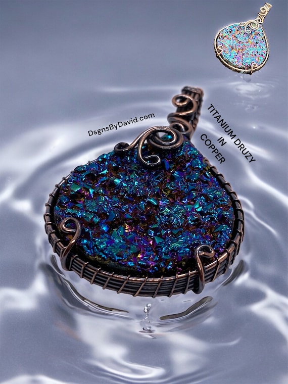 COLOR CHANGING COPPER Titanium Druzy Pendant Necklace