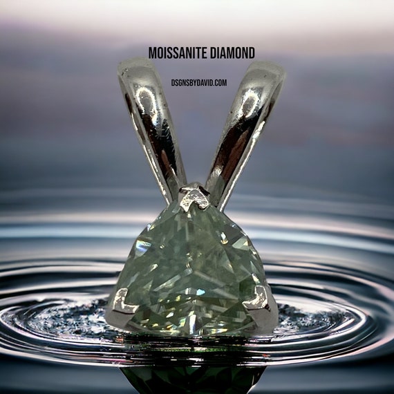 SOLITAIRE MOISSANITE DIAMOND Pendant Necklace
