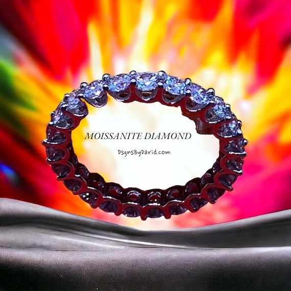 ETERNITY ICE BLUE Moissanite Diamond Ring