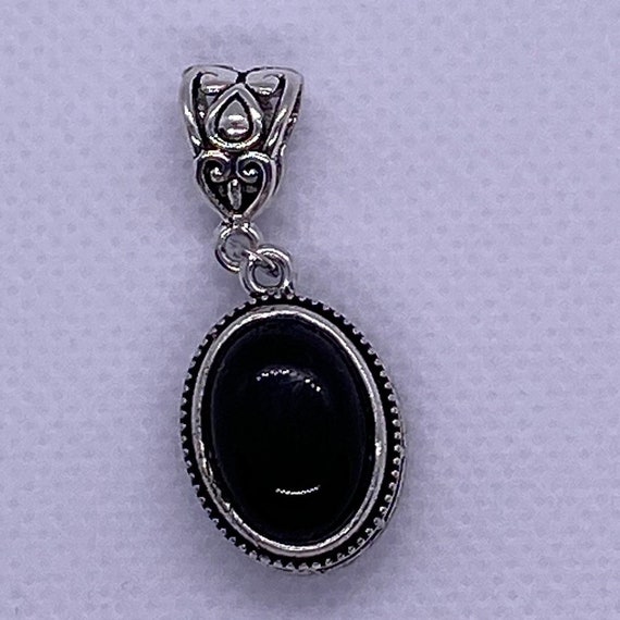 Petite BLACK ONYX Pendant Necklace