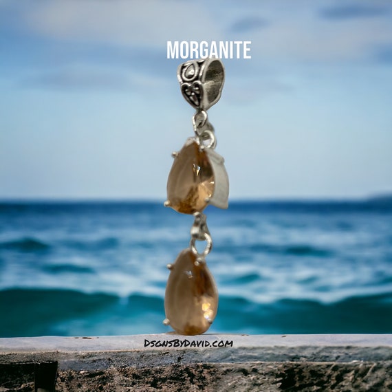 ROMANTIC MORGANITE Pendant Necklace