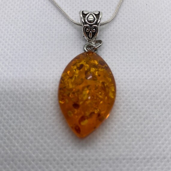 BALTIC AMBER Crystal Pendant Necklace