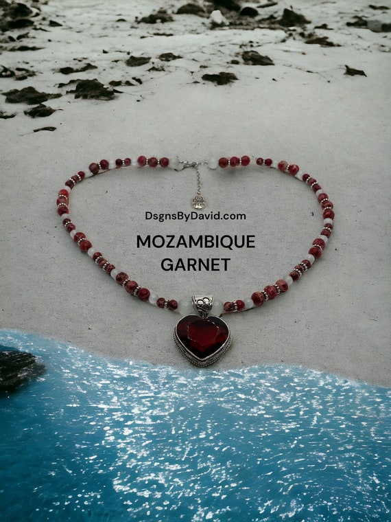 SUPERB MOZAMBIQUE GARNET Beaded Heart Pendant Necklace