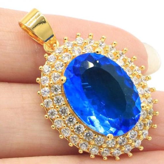 OVAL SWISS BLUE Topaz Pendant Necklace