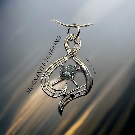 SOLITAIRE MOISSANITE DIAMOND Pendant Necklace