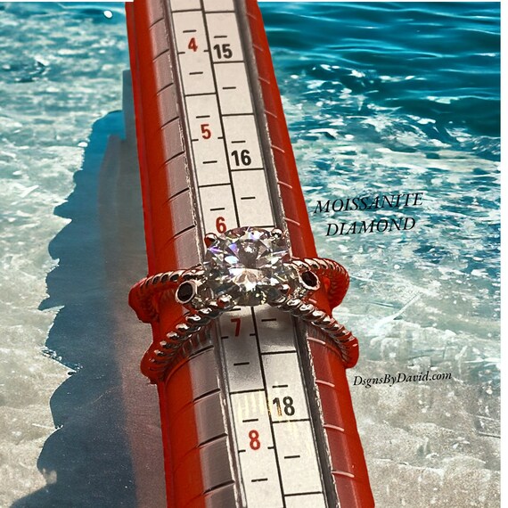 MOISSANITE SOLITAIRE DIAMOND Ring